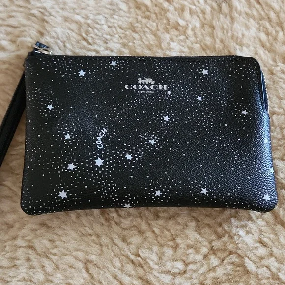 NWOT Coach Witchy Black Stars & Constellation Wristlet Wallet 🖤⭐️